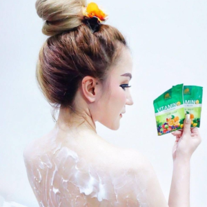 Lada Vitamin C Mask 50g and Scrub 150g brightening exfoliating set