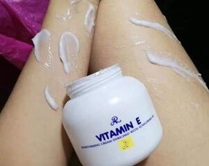 Aron Vitamin E Moisturising Cream 200g for face and body hydration