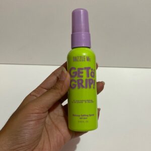 Dazzle Me Get a Grip! Makeup Setting Spray